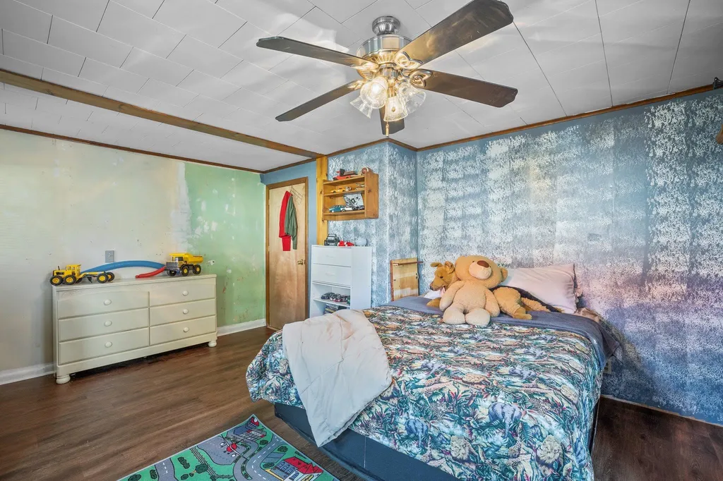 41 Vine Street Northfield NH 03276