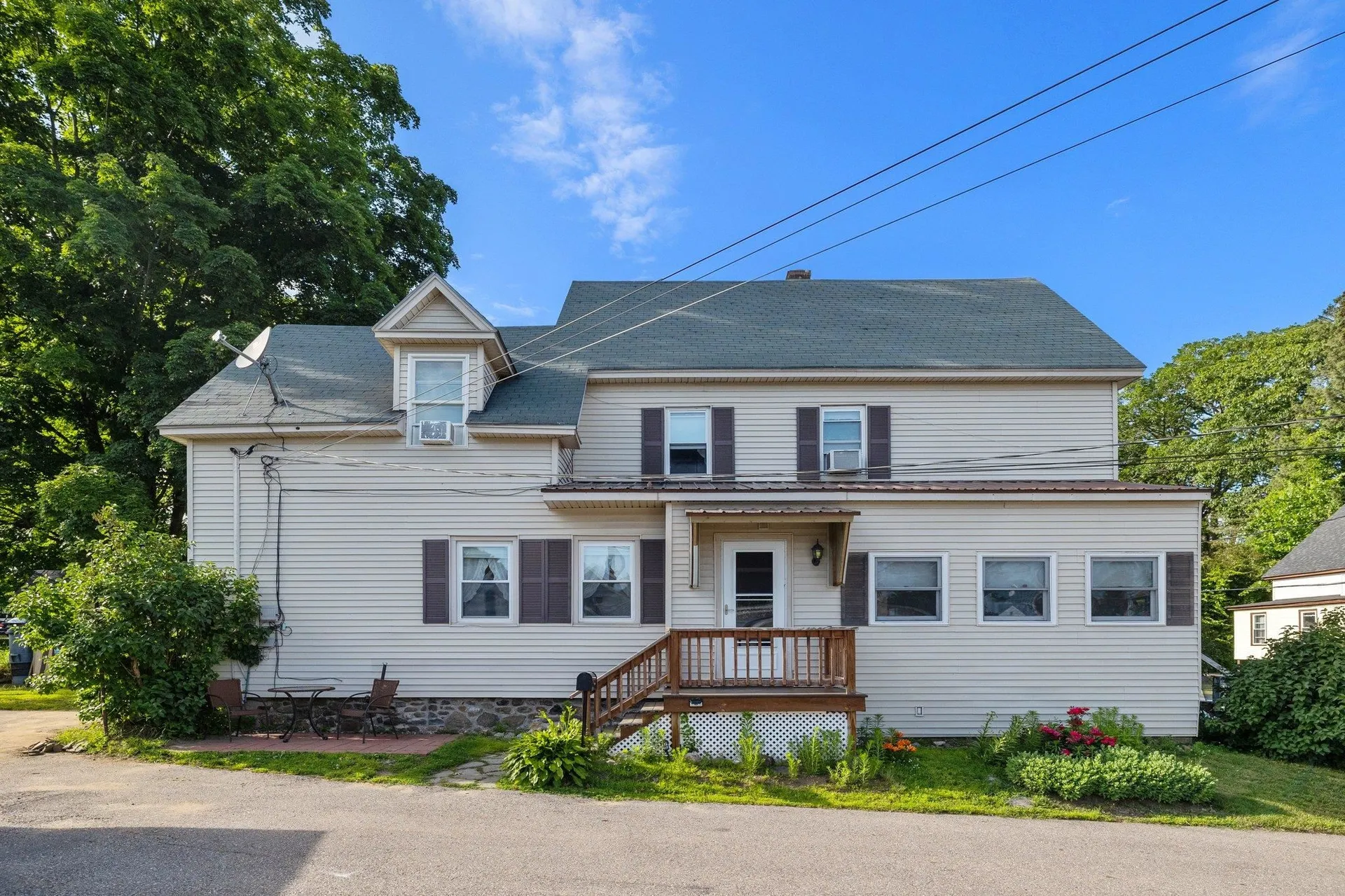 41 Vine Street Northfield NH 03276
