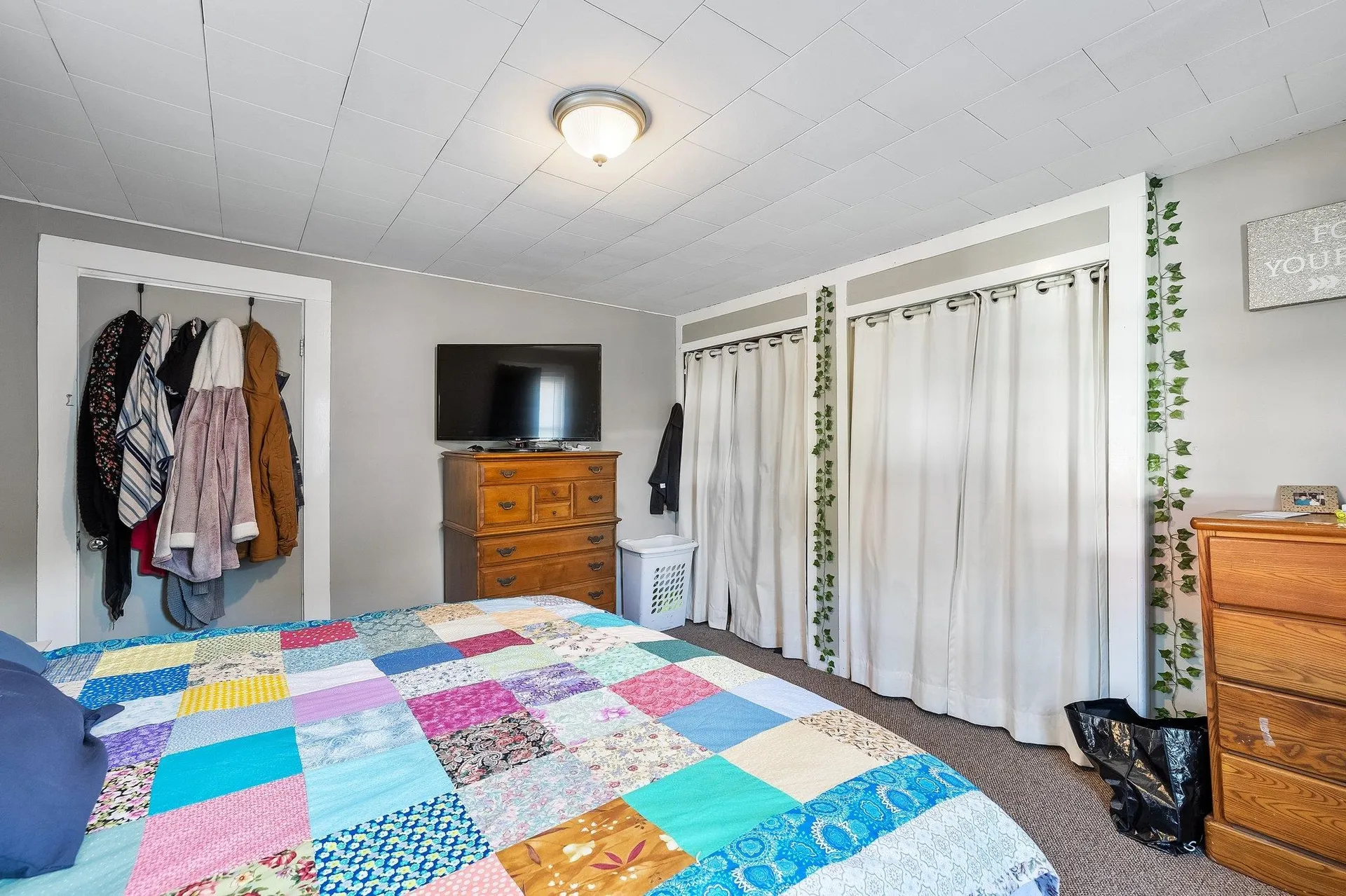 41 Vine Street Northfield NH 03276