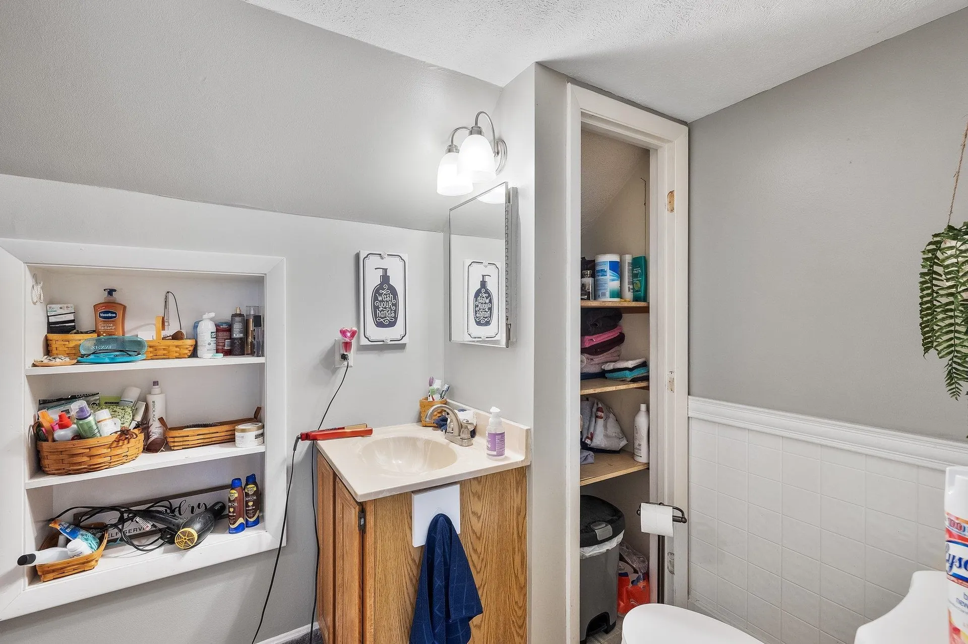 41 Vine Street Northfield NH 03276