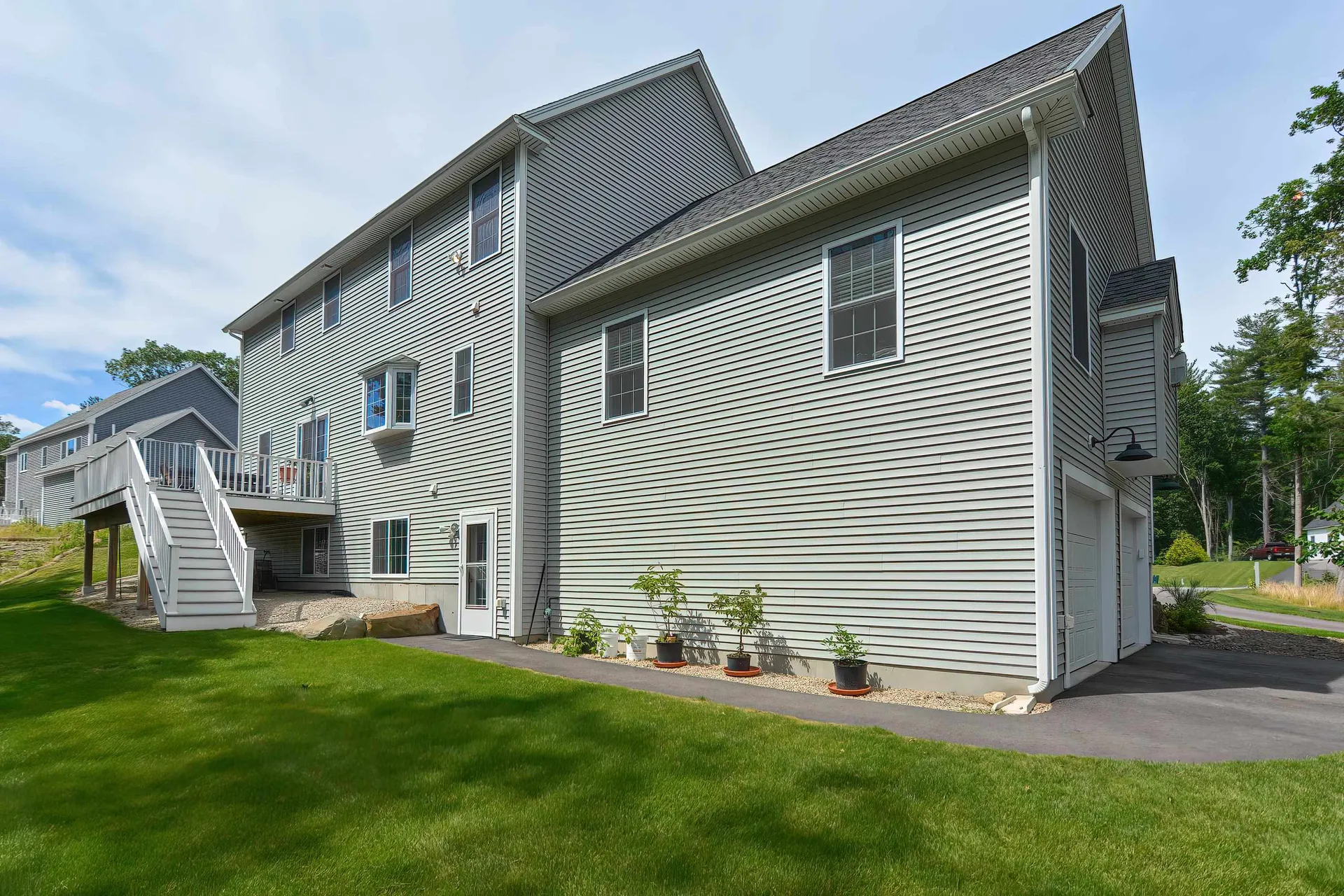 3 Hummingbird Lane Salem NH 03079