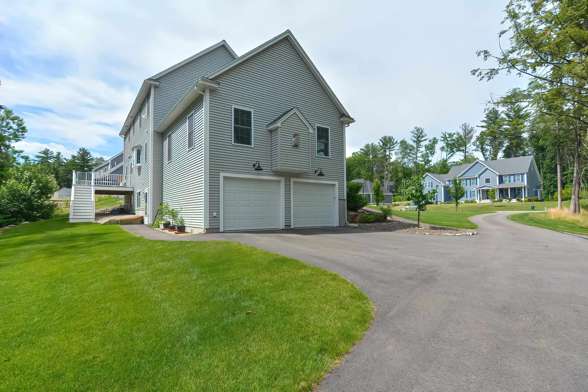 3 Hummingbird Lane Salem NH 03079