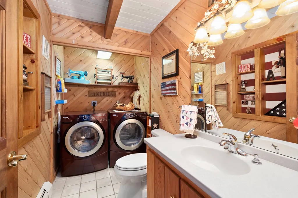 90 Minge Cove Road Alton NH 03810