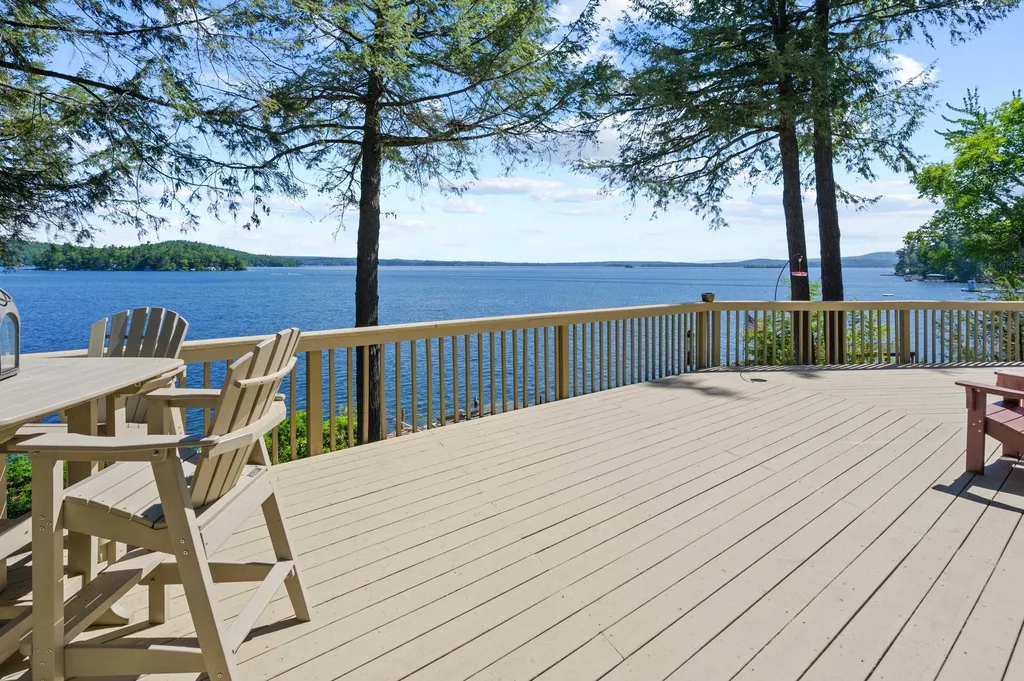 90 Minge Cove Road Alton NH 03810