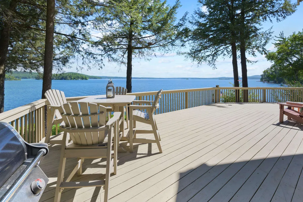 90 Minge Cove Road Alton NH 03810