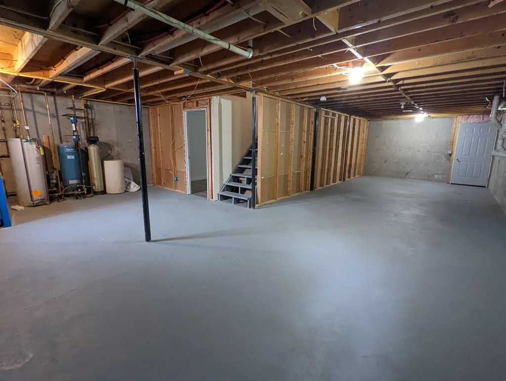 246-248 Colchester Road Essex VT 05452