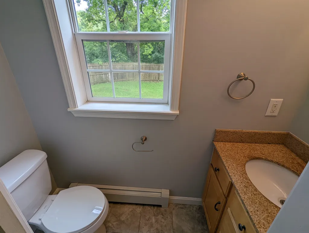 246-248 Colchester Road Essex VT 05452