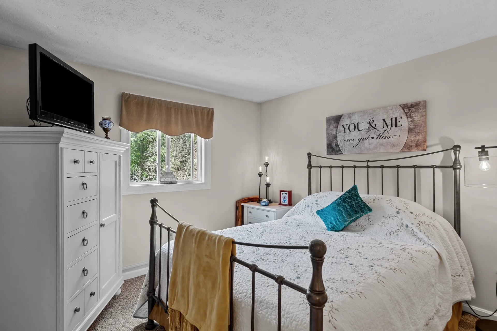 757 River Road New Boston NH 03070