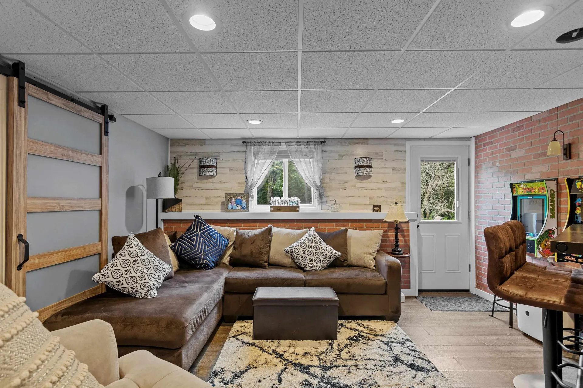 757 River Road New Boston NH 03070