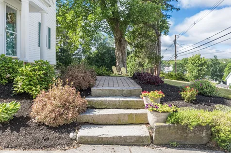 28 Old Wolfeboro Road Alton NH 03809