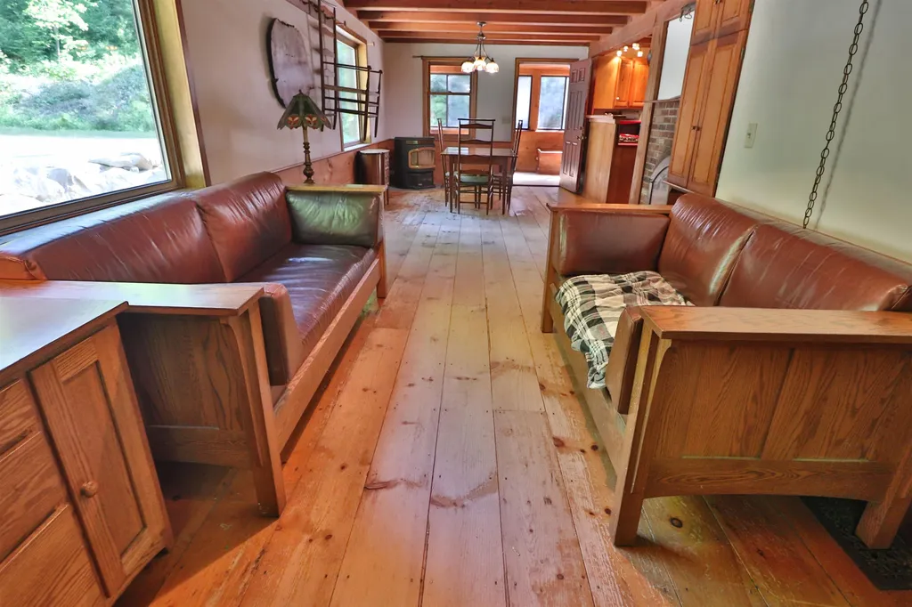 530 Bog Road Campton NH 03223