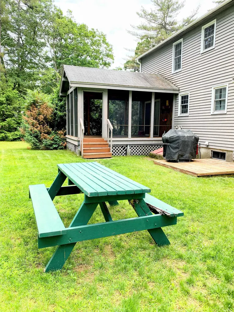 235 Mallego Road Barrington NH 03825