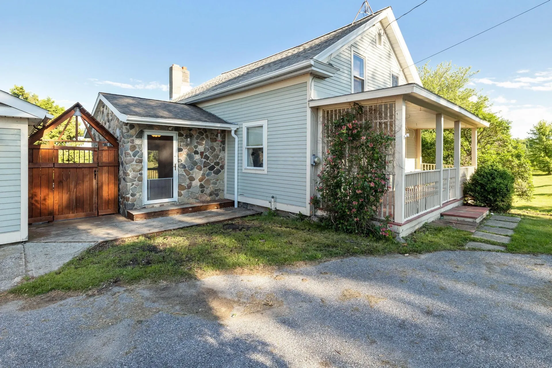 329 Border Road Alburgh VT 05440