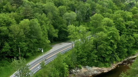 2438 Mountain Road Stowe VT 05672