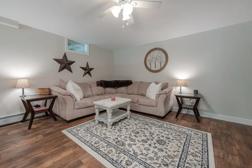 68 Colony Lane New Hampton NH 03256