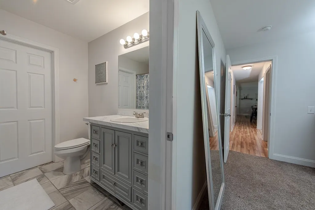 68 Colony Lane New Hampton NH 03256