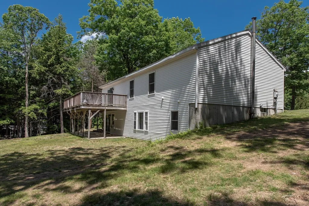 68 Colony Lane New Hampton NH 03256