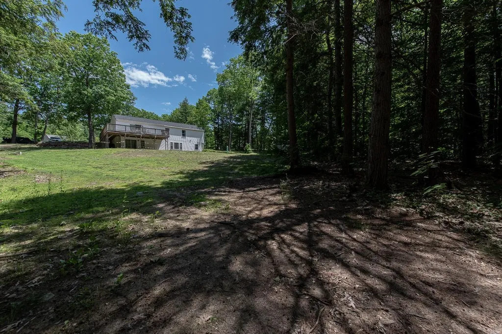 68 Colony Lane New Hampton NH 03256