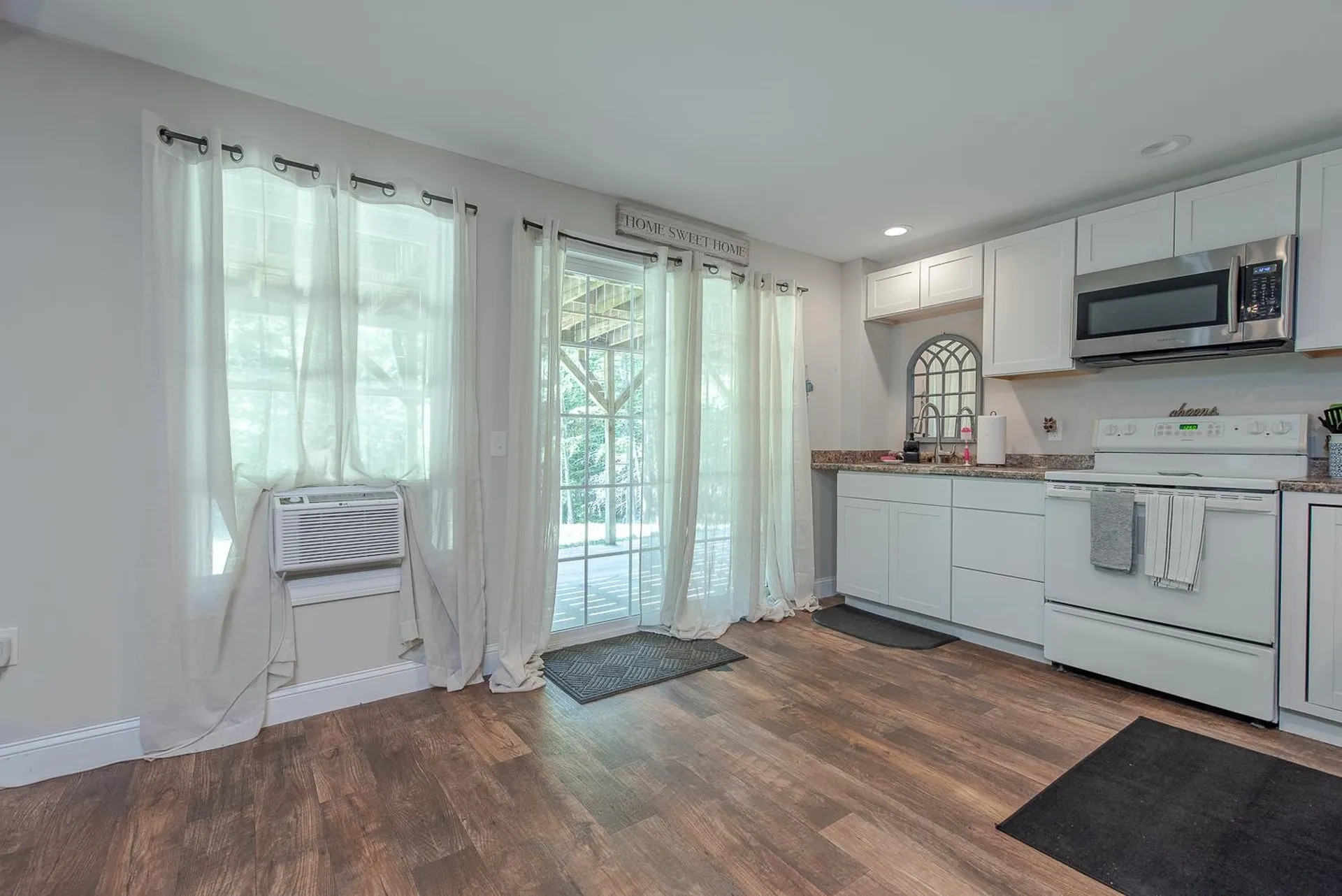 68 Colony Lane New Hampton NH 03256