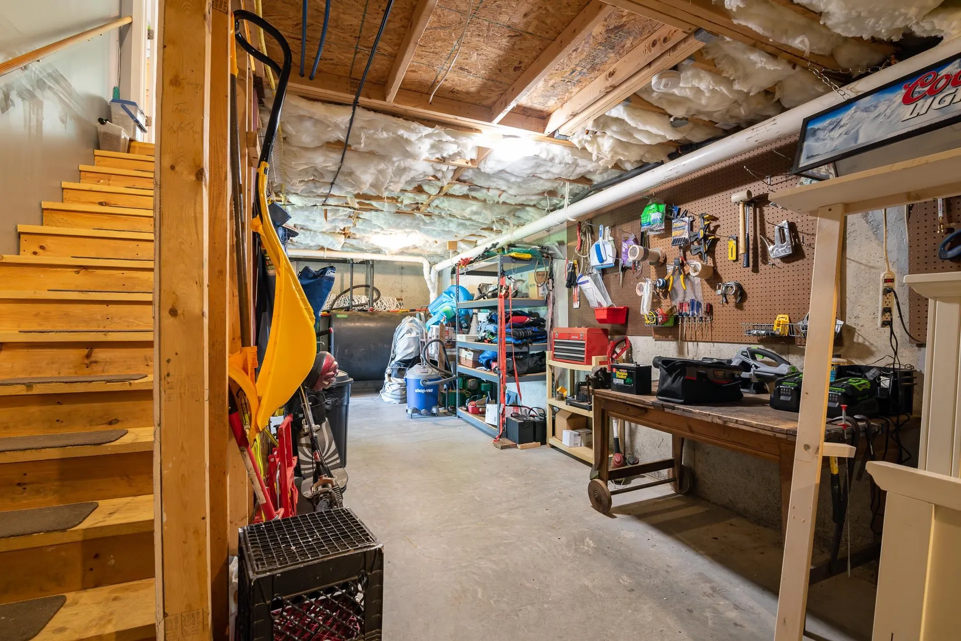 22 West Shore Drive Raymond NH 03077