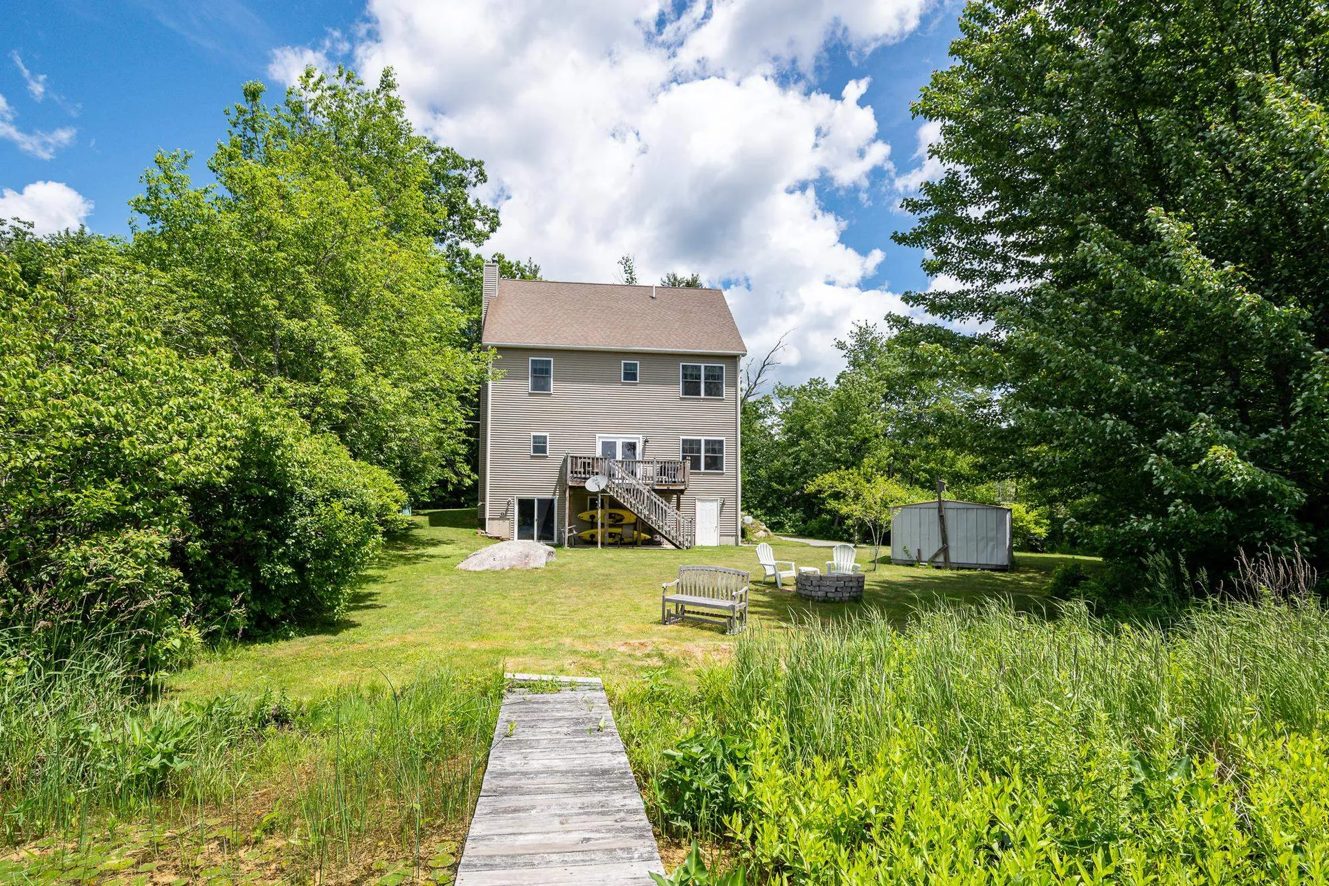22 West Shore Drive Raymond NH 03077