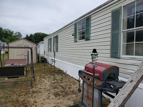 11 Goodwin Lane Canaan NH 03741