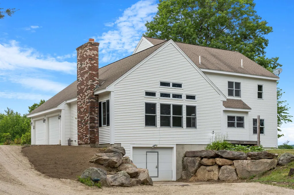 38 Mason Road Brookline NH 03033