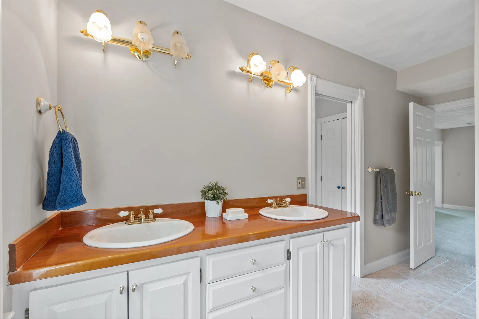 38 Mason Road Brookline NH 03033