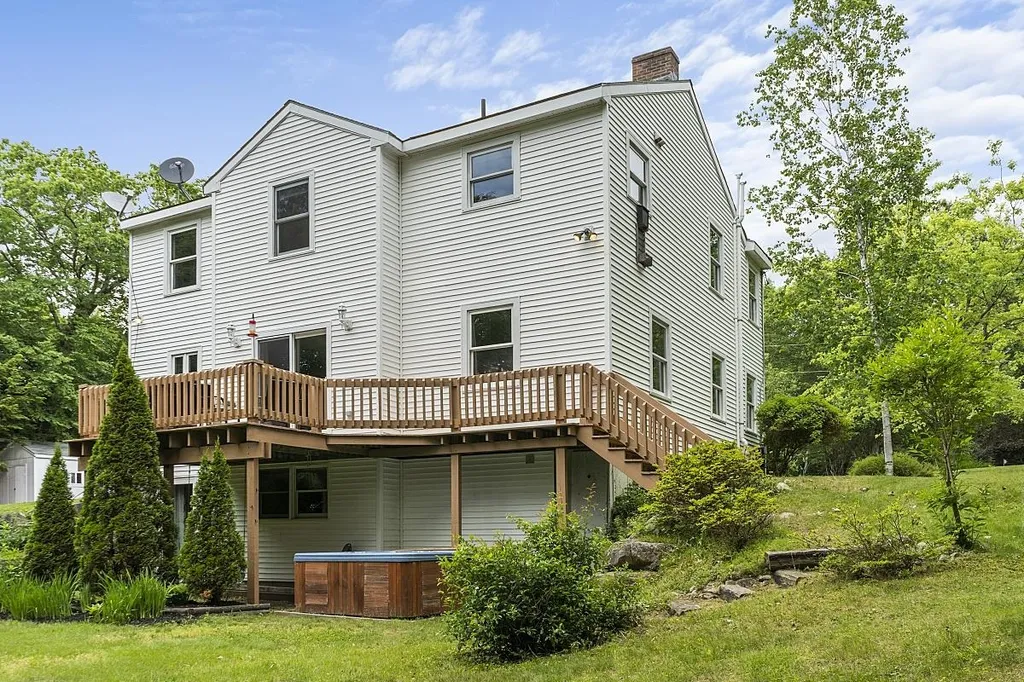 11 Red Oak Drive Keene NH 03431