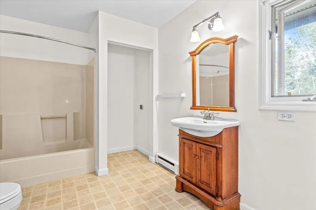 144 Creekside Drive Shelburne VT 05482