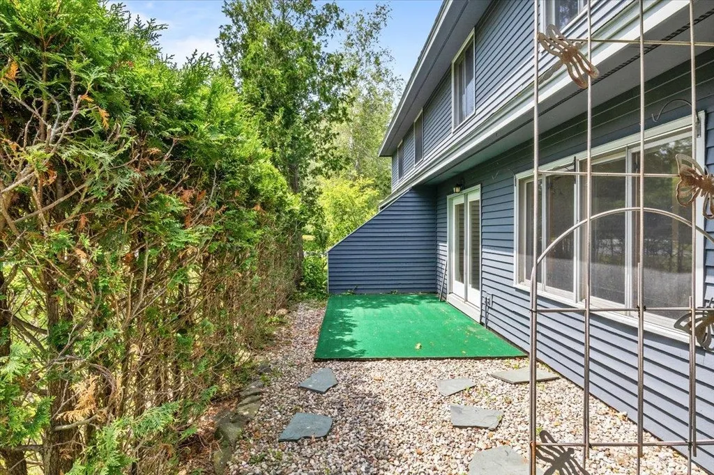 144 Creekside Drive Shelburne VT 05482