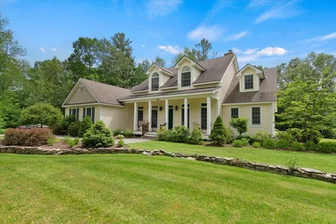 260 Village Glen Manchester VT 05254