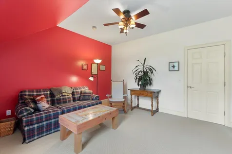 260 Village Glen Manchester VT 05254