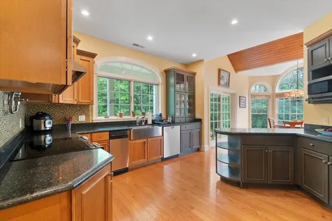 260 Village Glen Manchester VT 05254
