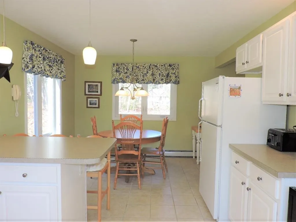 25 Alpine Circle Laconia NH 03246