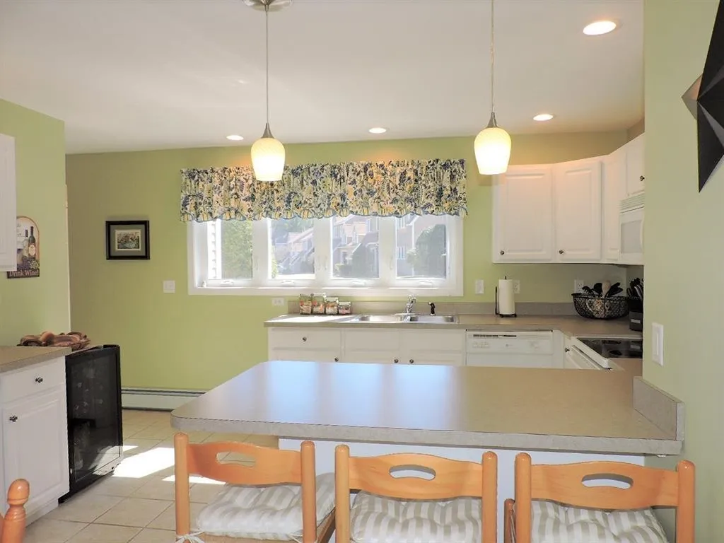 25 Alpine Circle Laconia NH 03246
