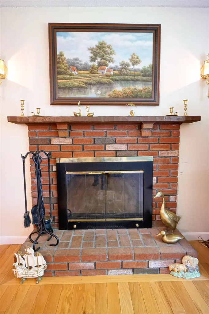 61 Morrill Road Hooksett NH 03106
