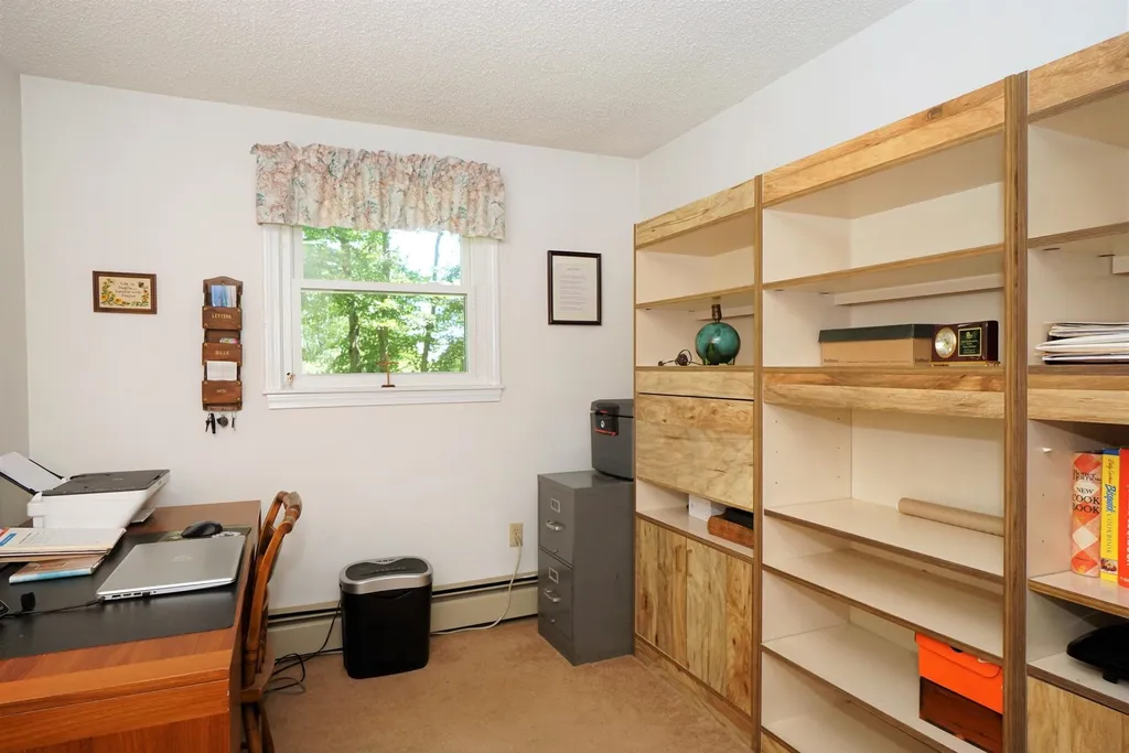 61 Morrill Road Hooksett NH 03106