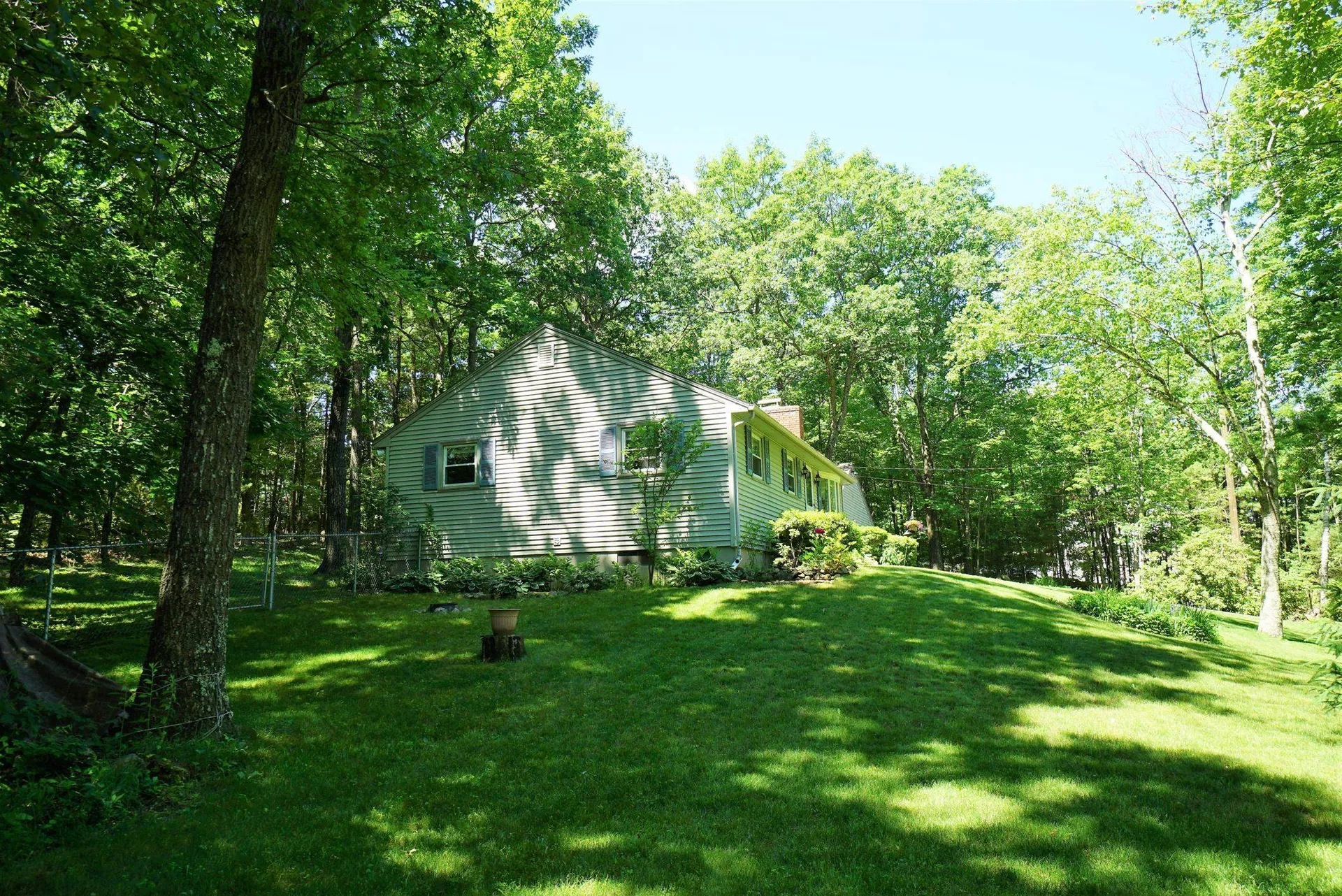 61 Morrill Road Hooksett NH 03106