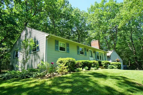 61 Morrill Road Hooksett NH 03106
