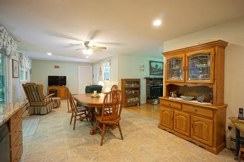 61 Morrill Road Hooksett NH 03106
