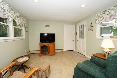 61 Morrill Road Hooksett NH 03106