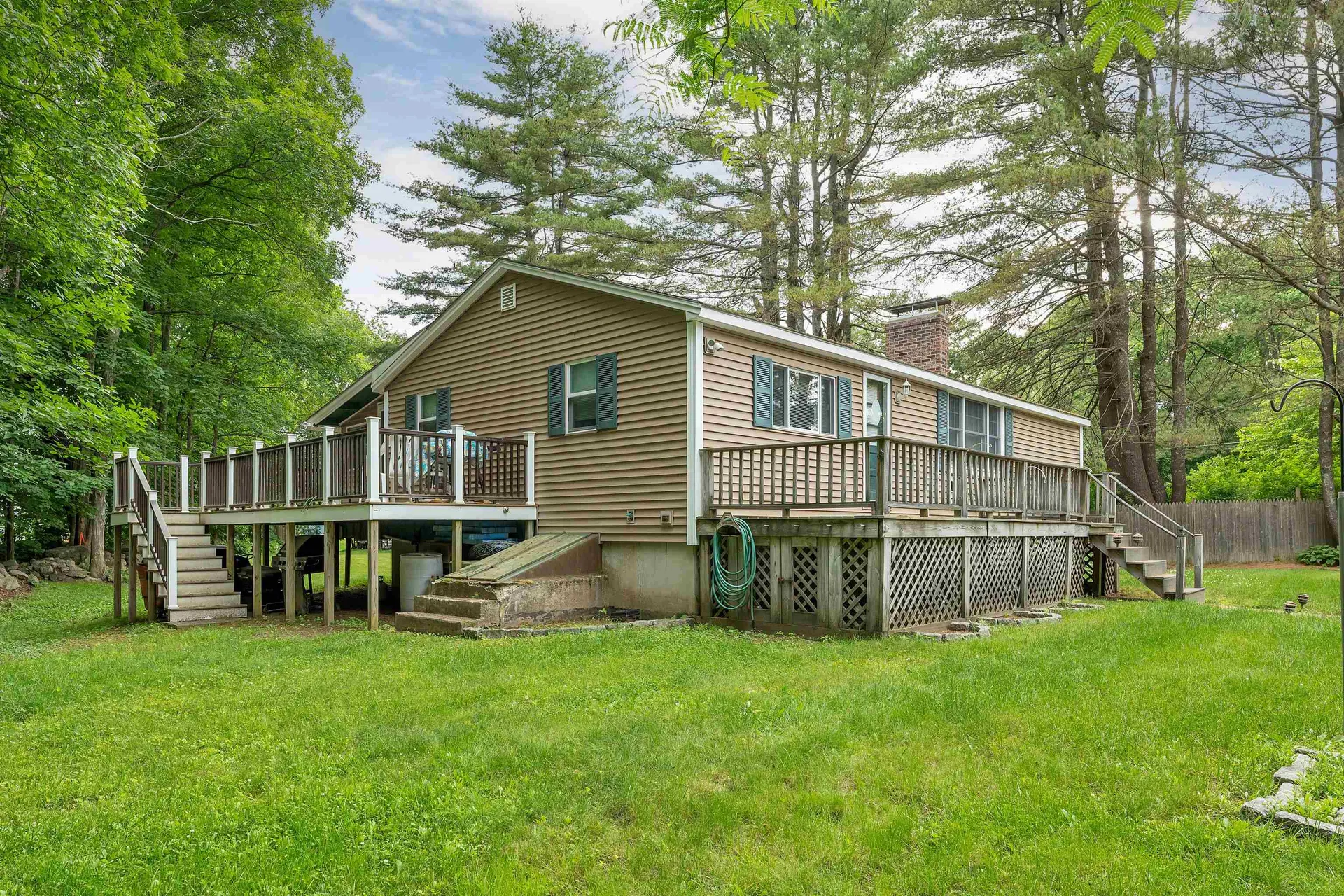 1 Brook Lane Sandown NH 03873