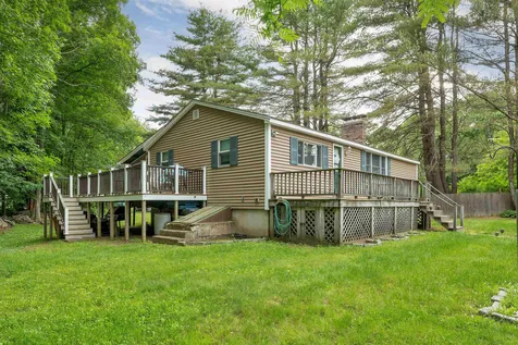 1 Brook Lane Sandown NH 03873