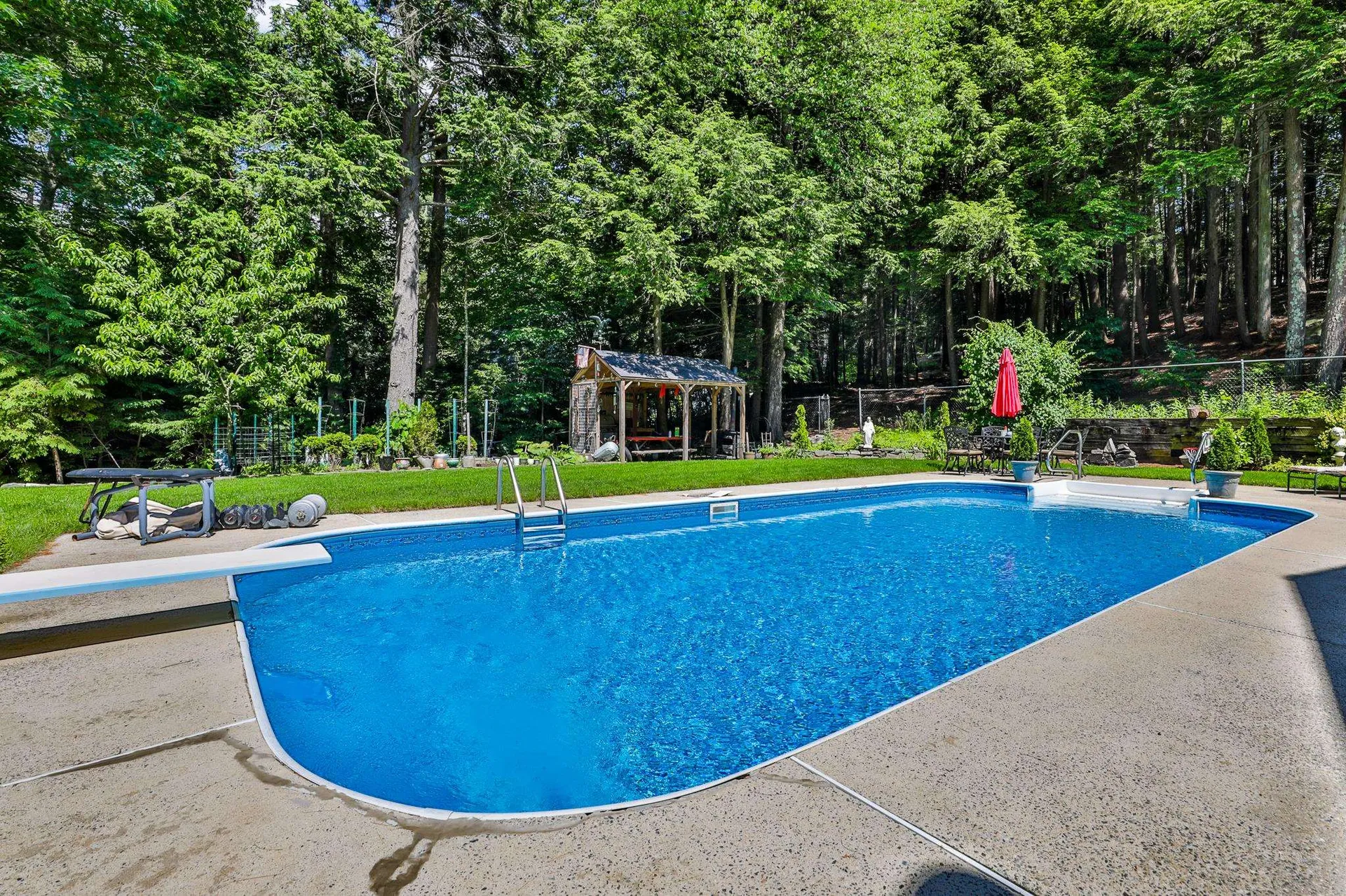 4 Meadowview Lane Merrimack NH 03054
