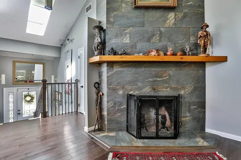 4 Meadowview Lane Merrimack NH 03054