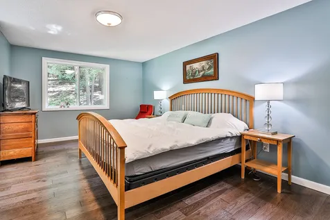 4 Meadowview Lane Merrimack NH 03054