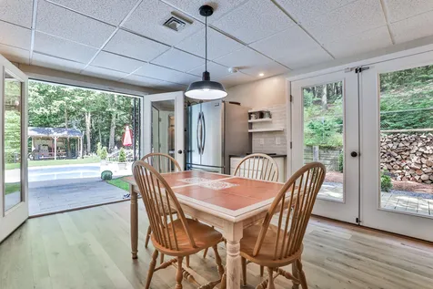 4 Meadowview Lane Merrimack NH 03054