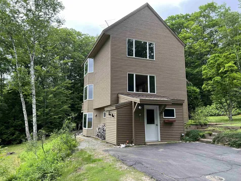 94 Oak Ridge Road Plymouth NH 03264