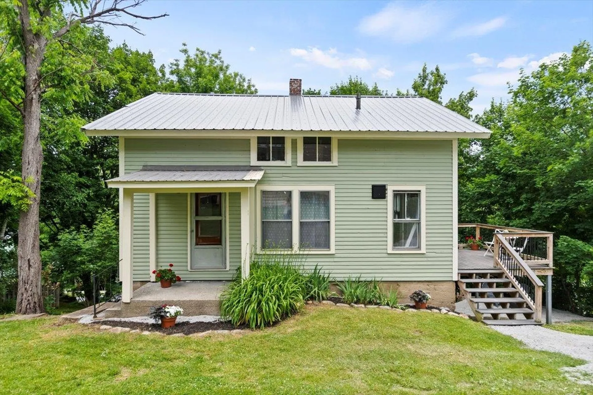 148 1/2 Imperial Avenue Bennington VT 05201